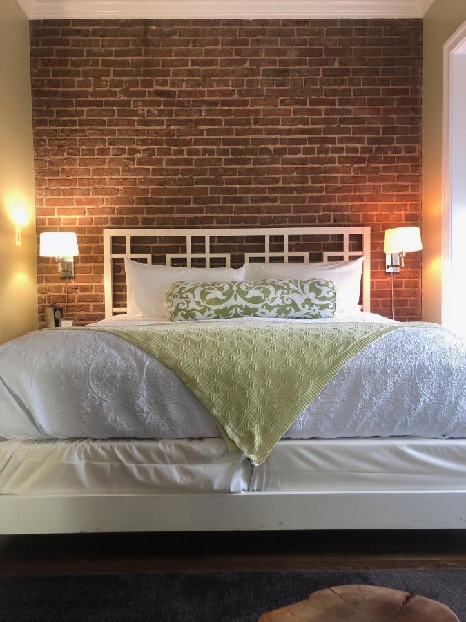 Suites At 249 Culpeper Luaran gambar
