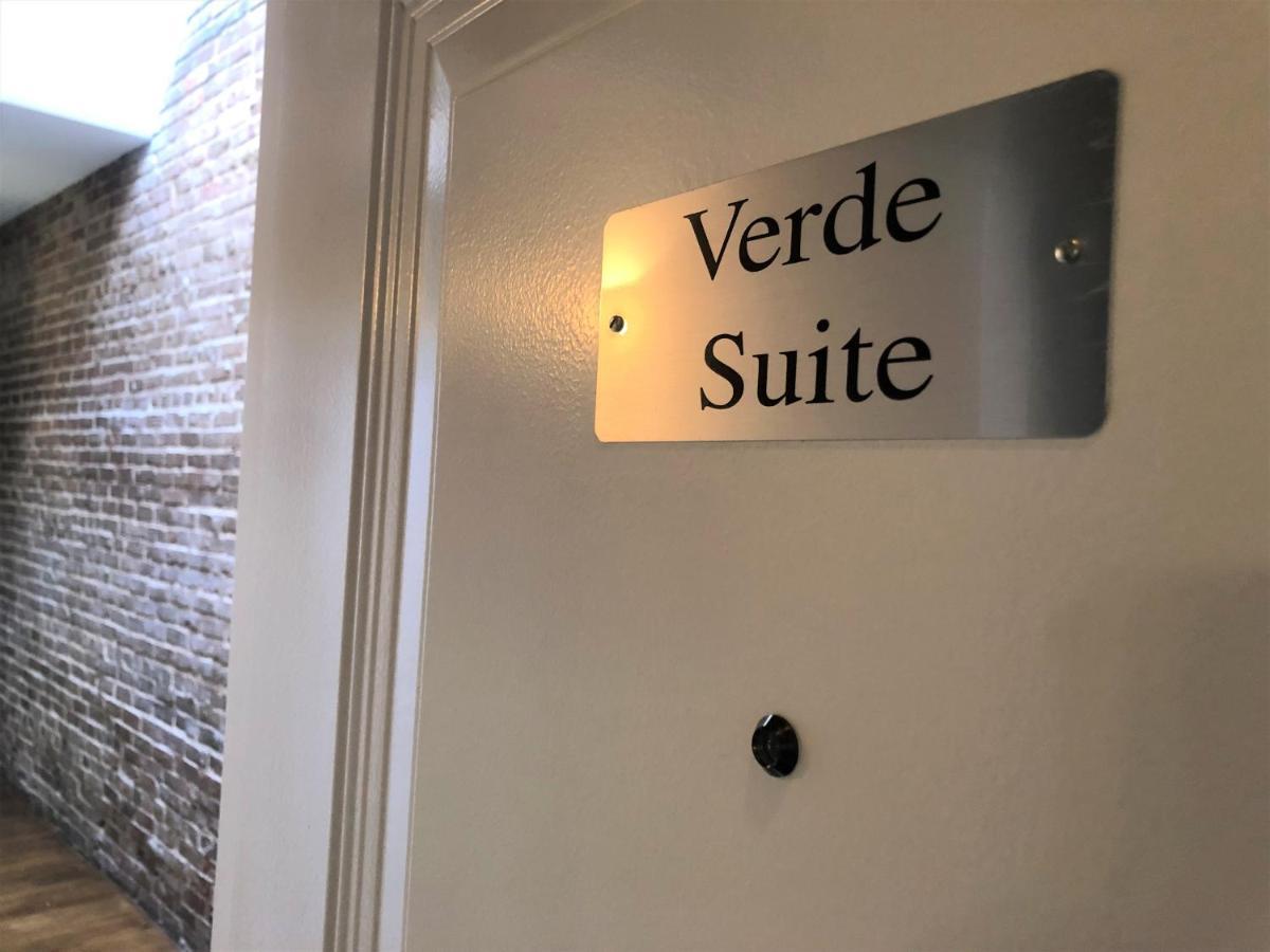 Suites At 249 Culpeper Luaran gambar