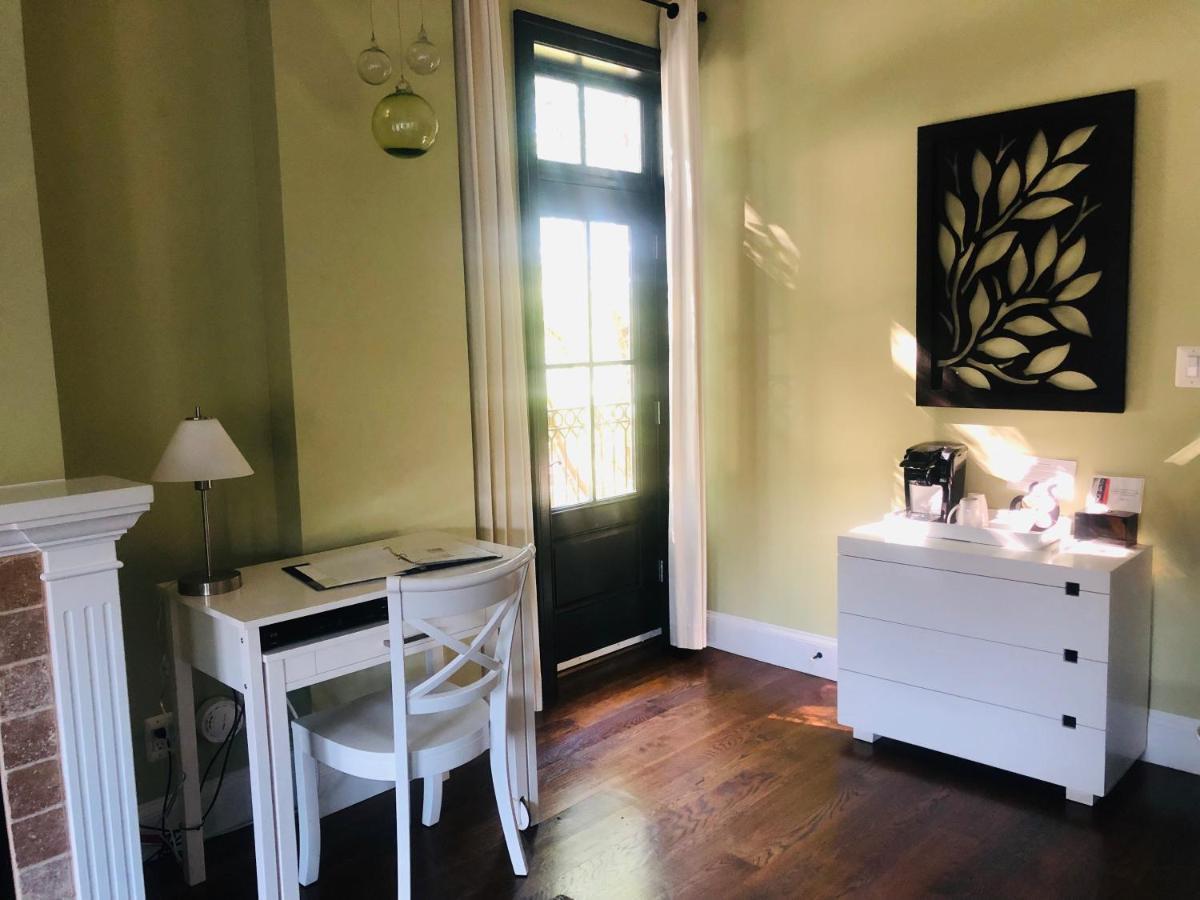 Suites At 249 Culpeper Luaran gambar