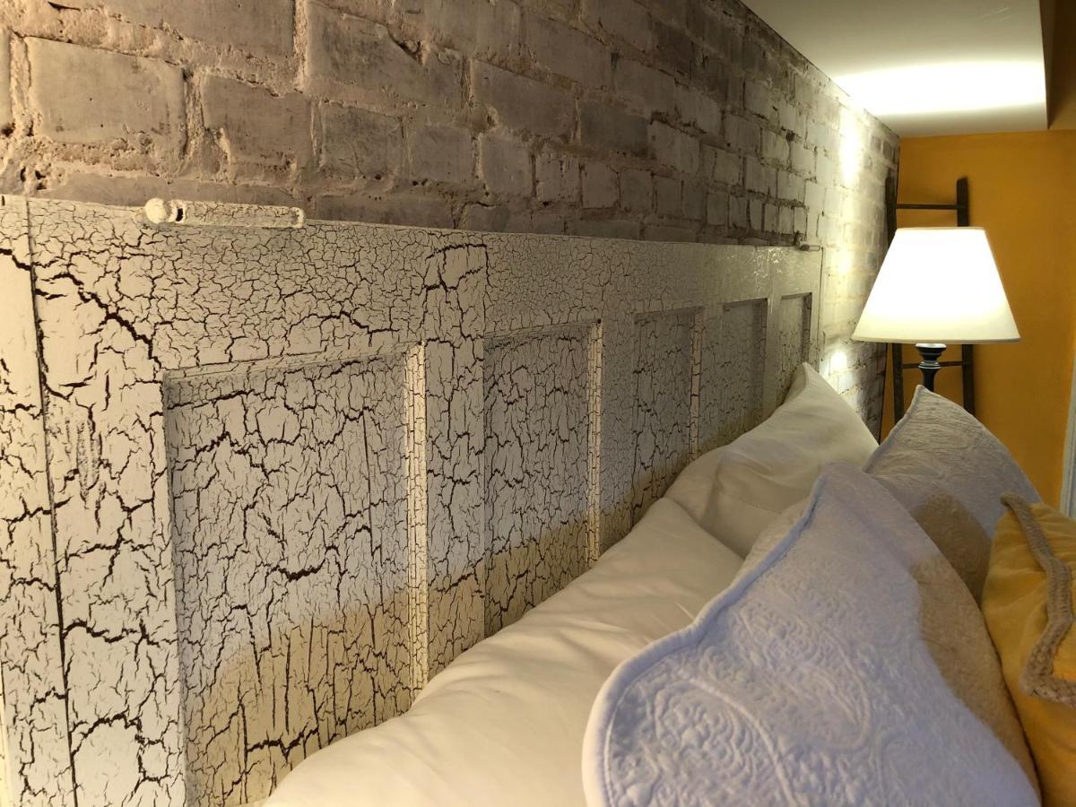 Suites At 249 Culpeper Luaran gambar